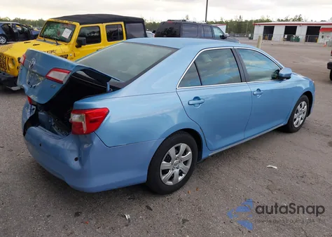 2012 Toyota Camry Le z USA, uszkodzony, nr VIN 4T1BF1FK8CU517092